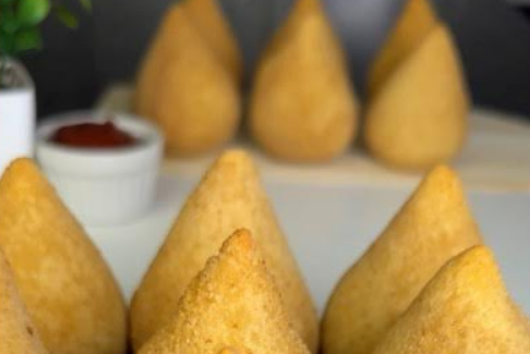 Coxinha de Frango Fácil e Barata: Receita Completa Passo a Passo