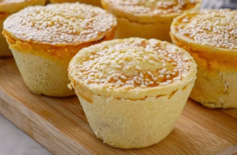 Gluten-Free Brazilian Chicken Pot Pies (Empadinha de Frango)