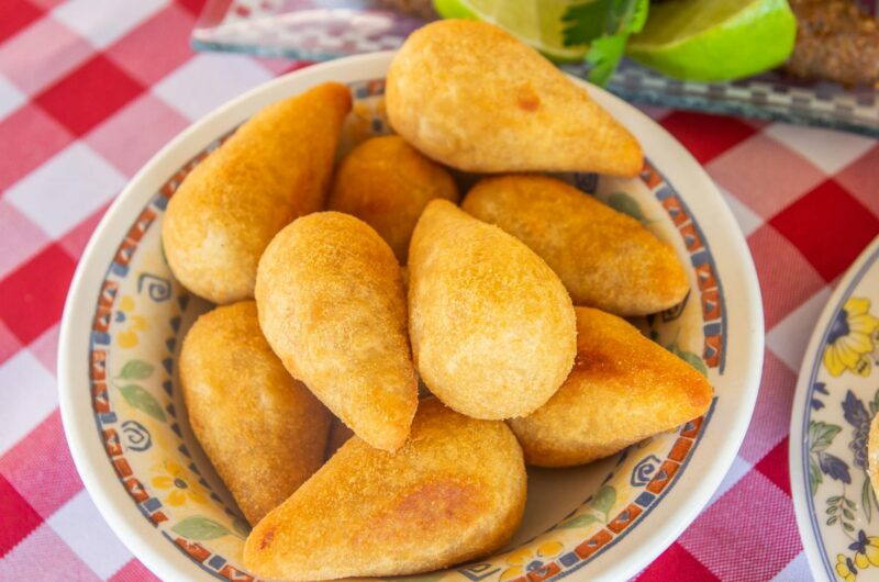 Coxinha de Frango com Massa de Batata Irresistível e Crocante